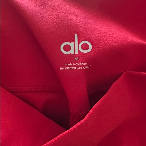 SUPER RARE!🦄 NWT ALO Yoga Alosoft High-Waist 7/8 Highlight Leggings M Bold Red - Picture 7 of 7